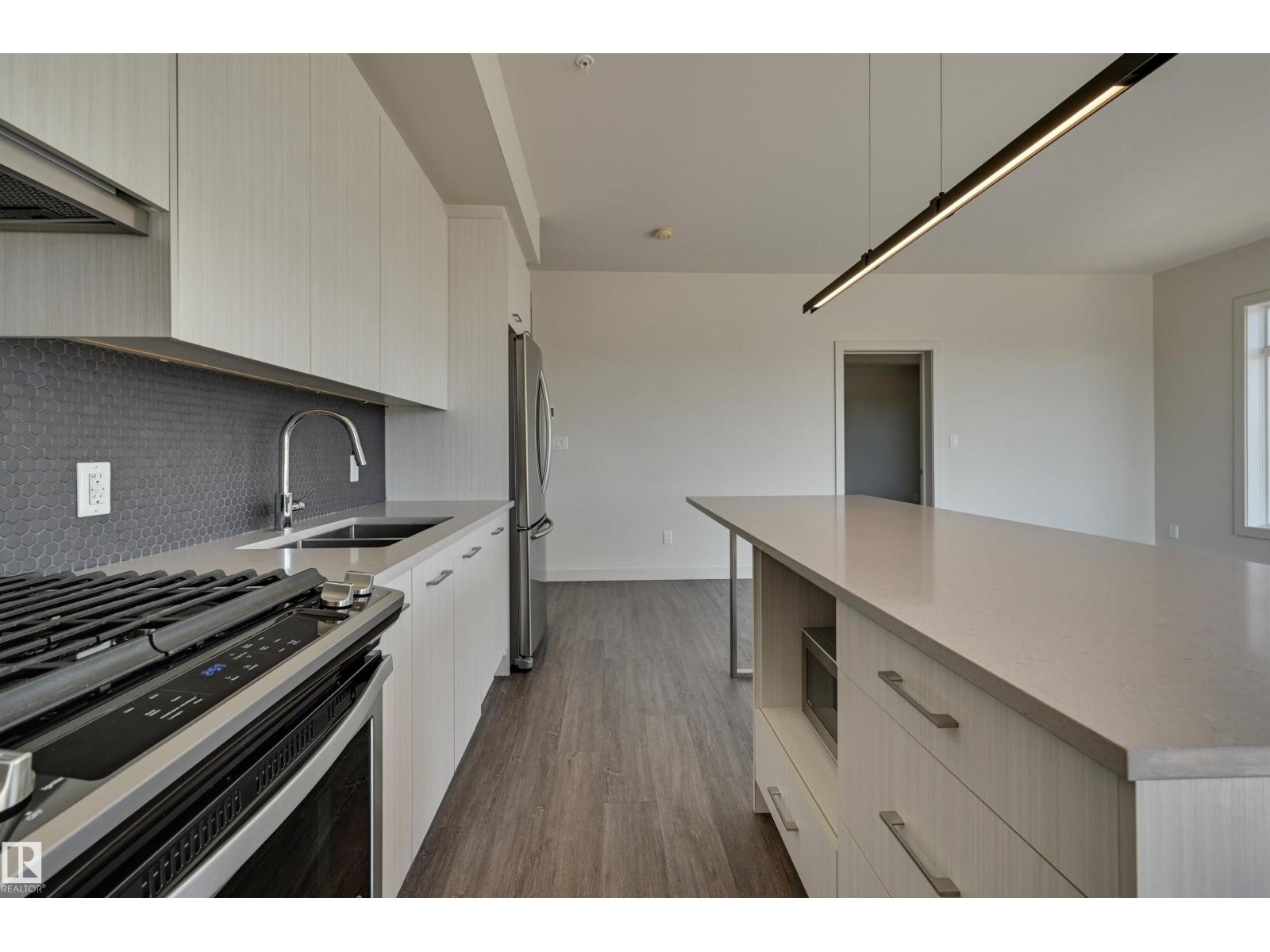 #403 10837 83 Av Nw Nw Property Photo 18
