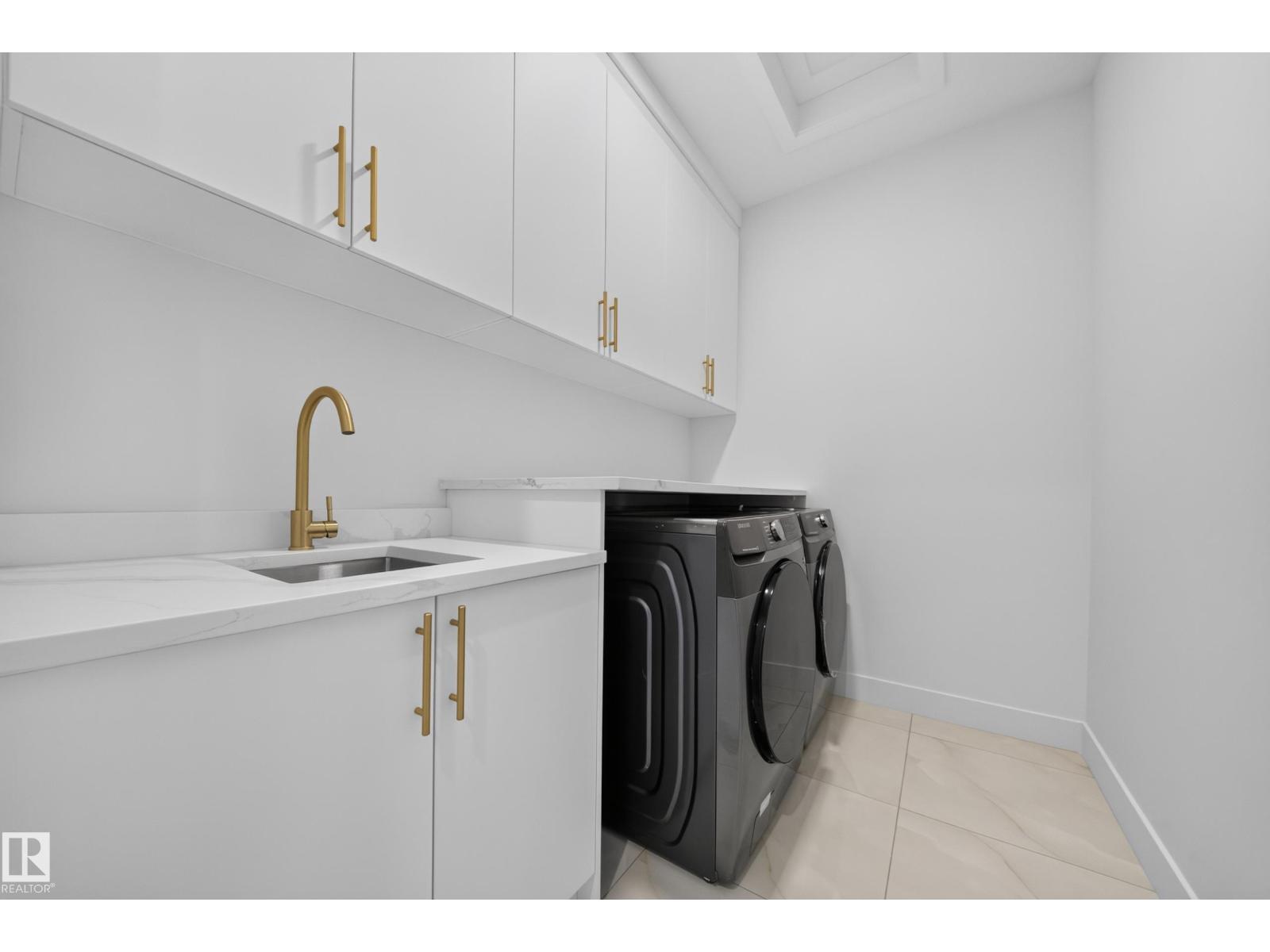 1604 64 Ave Ne Property Photo 23