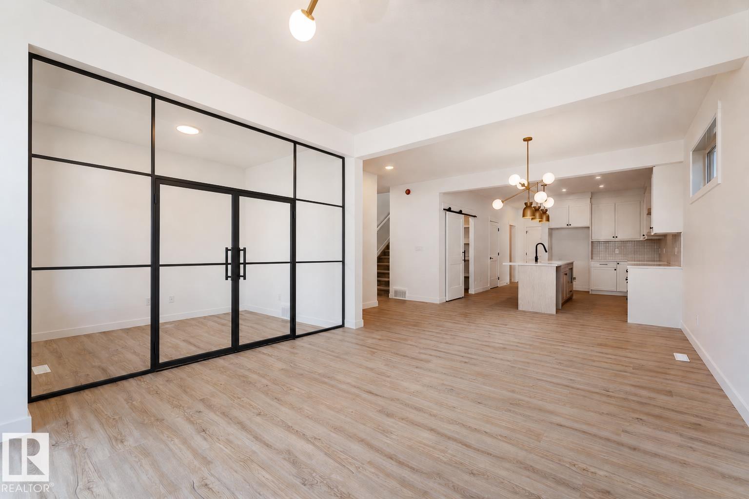 12 Gable Cm Property Photo 13