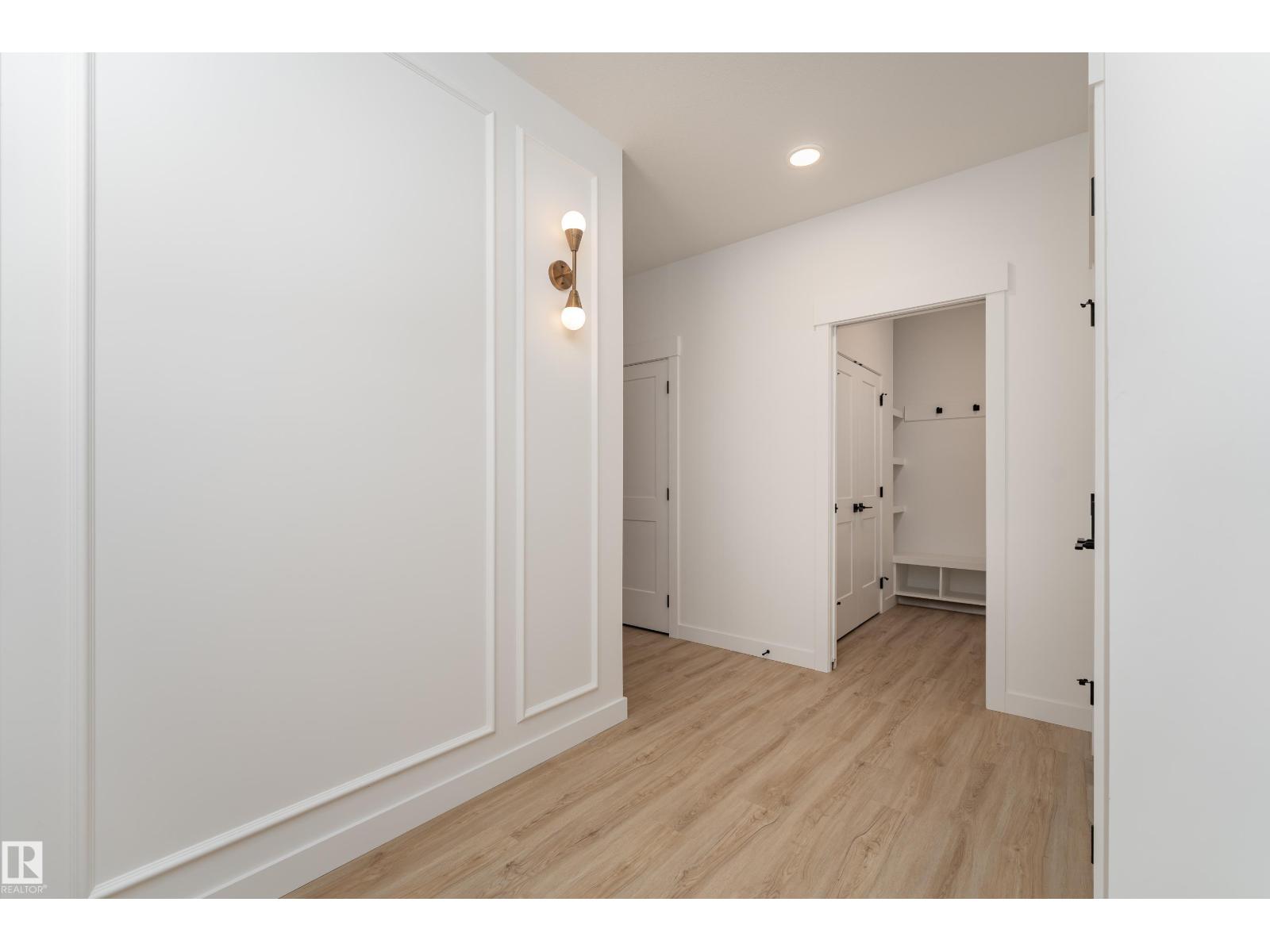 12 Gable Cm Property Photo 14