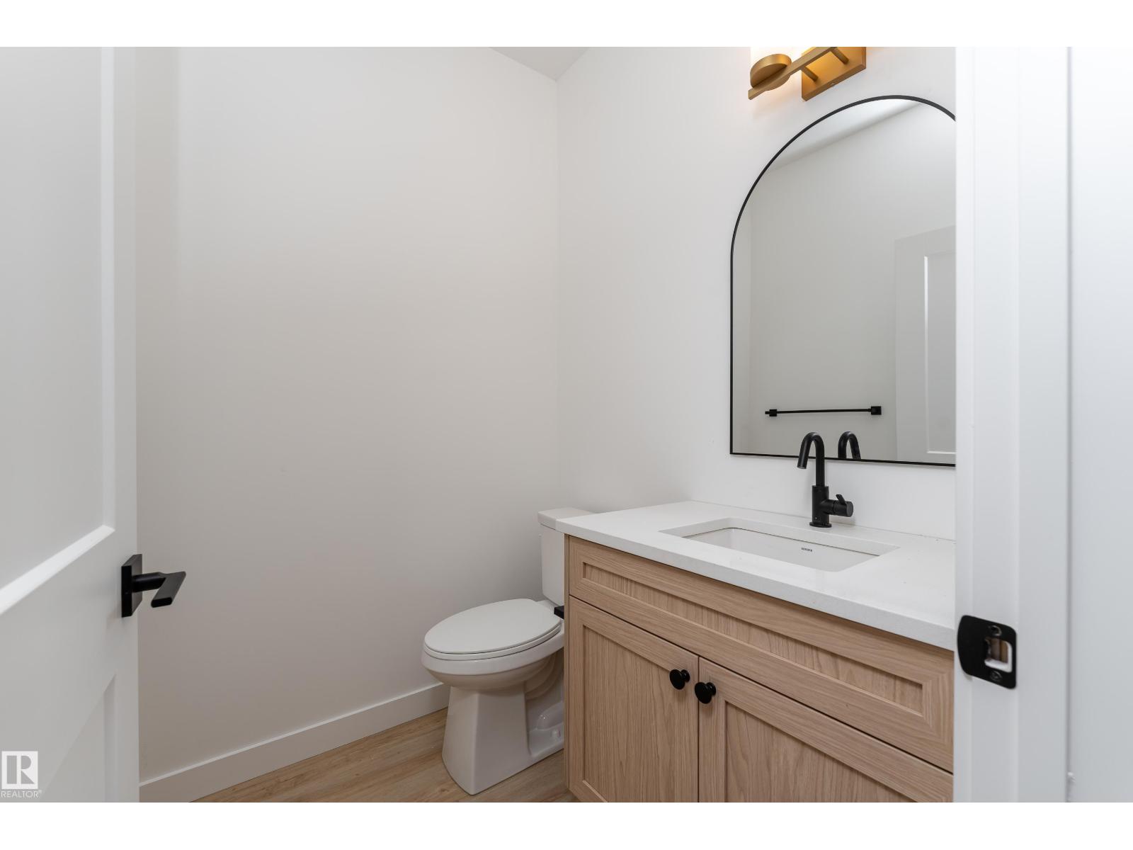 12 Gable Cm Property Photo 18