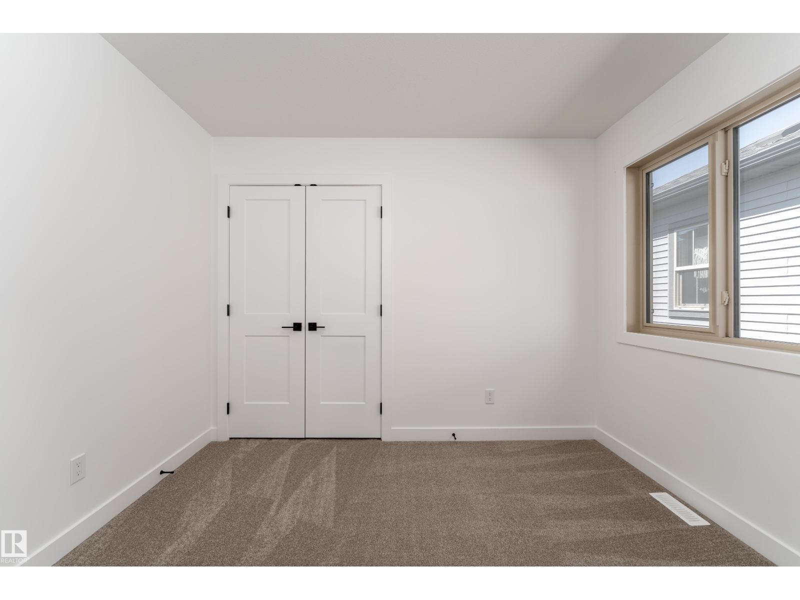 12 Gable Cm Property Photo 31