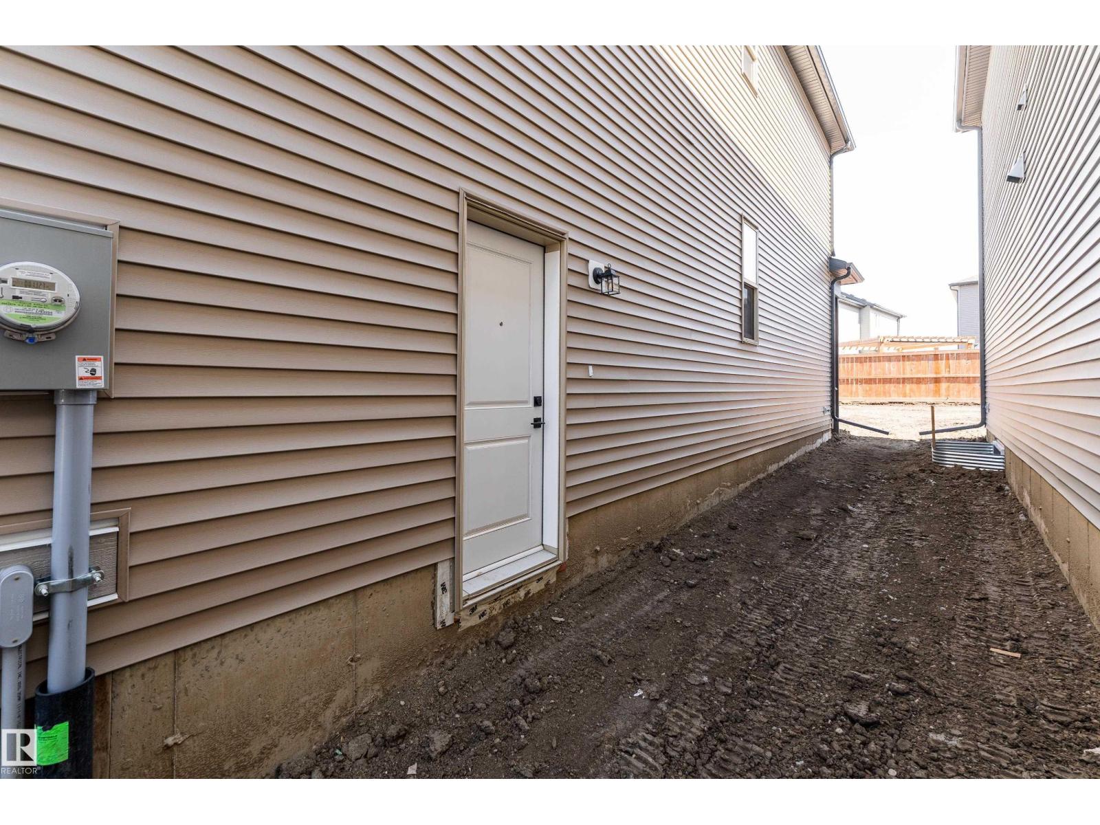 12 Gable Cm Property Photo 40
