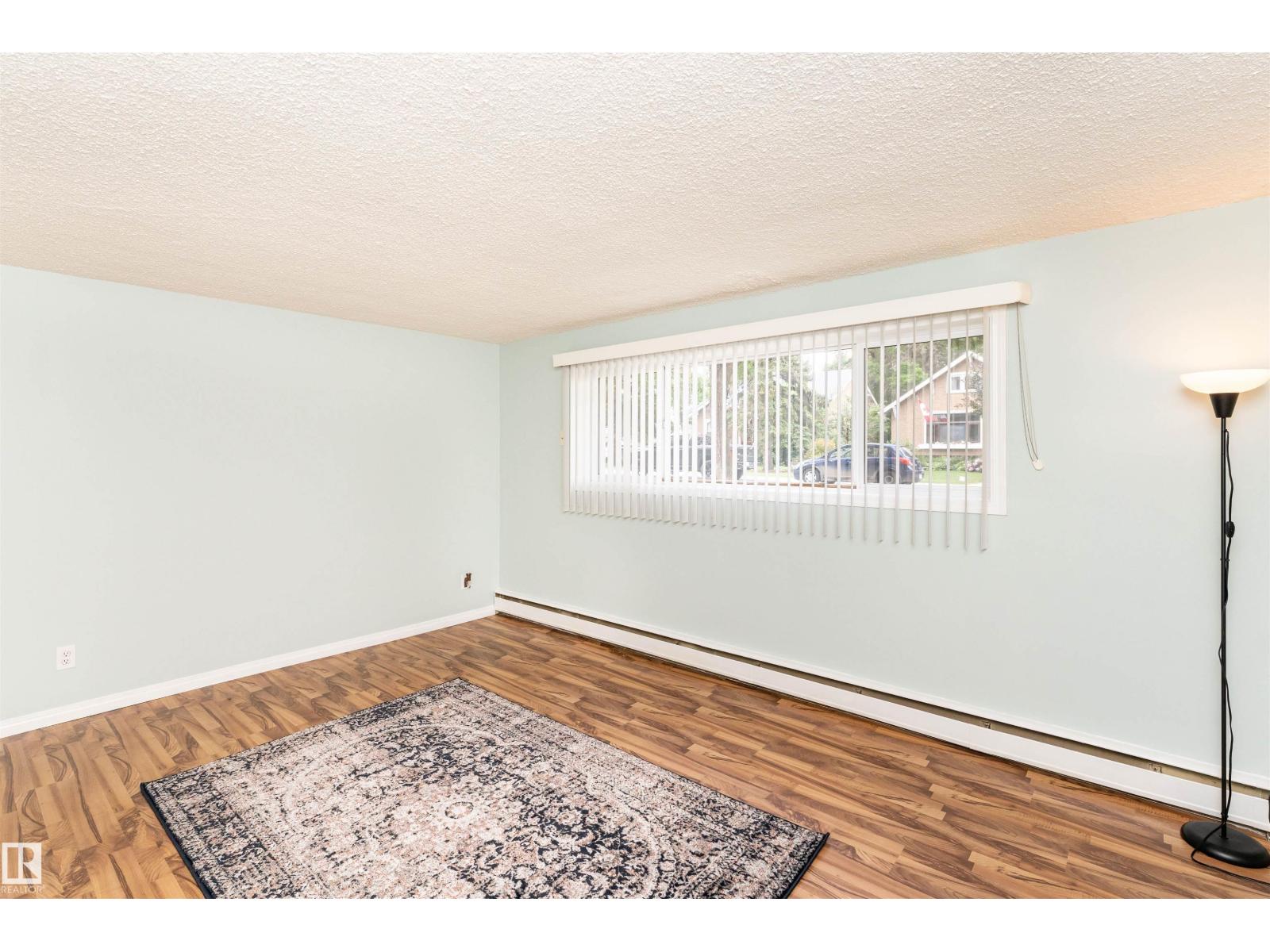 #5 8807 101 St Nw Property Photo 12