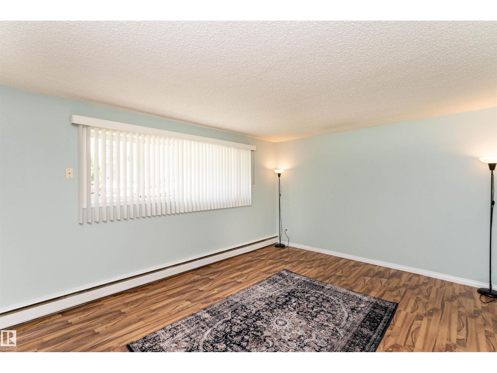 #5 8807 101 St Nw Property Photo 15