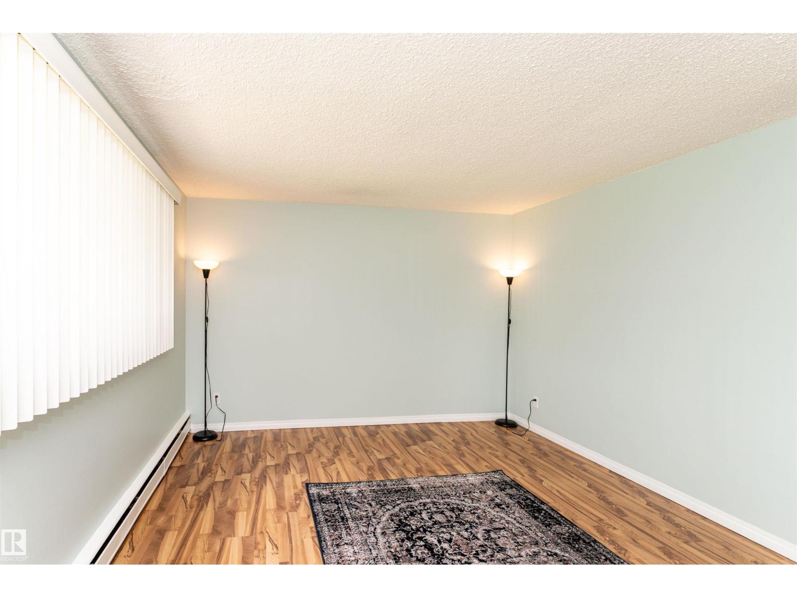 #5 8807 101 St Nw Property Photo 17