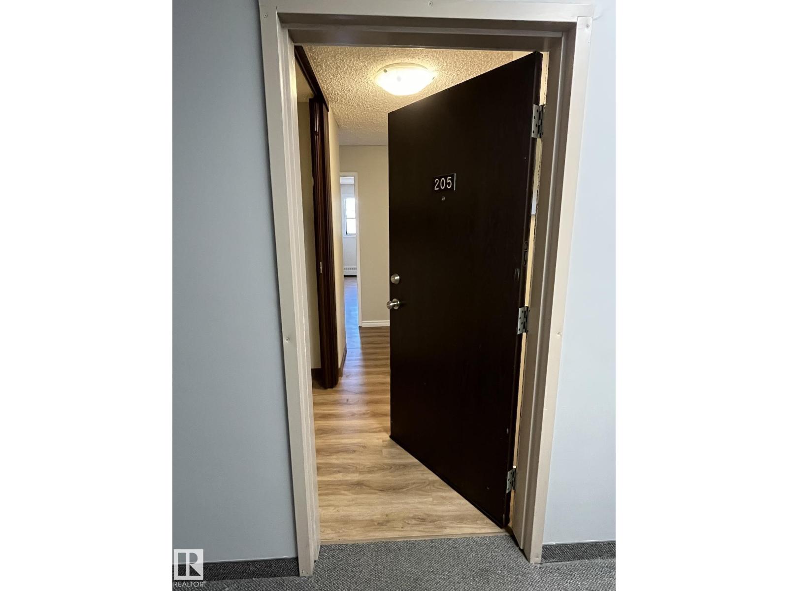 #205 51 Brown St Property Photo 2