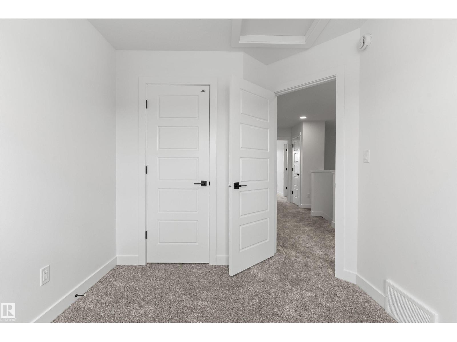 6265 175a Av Nw Property Photo 23