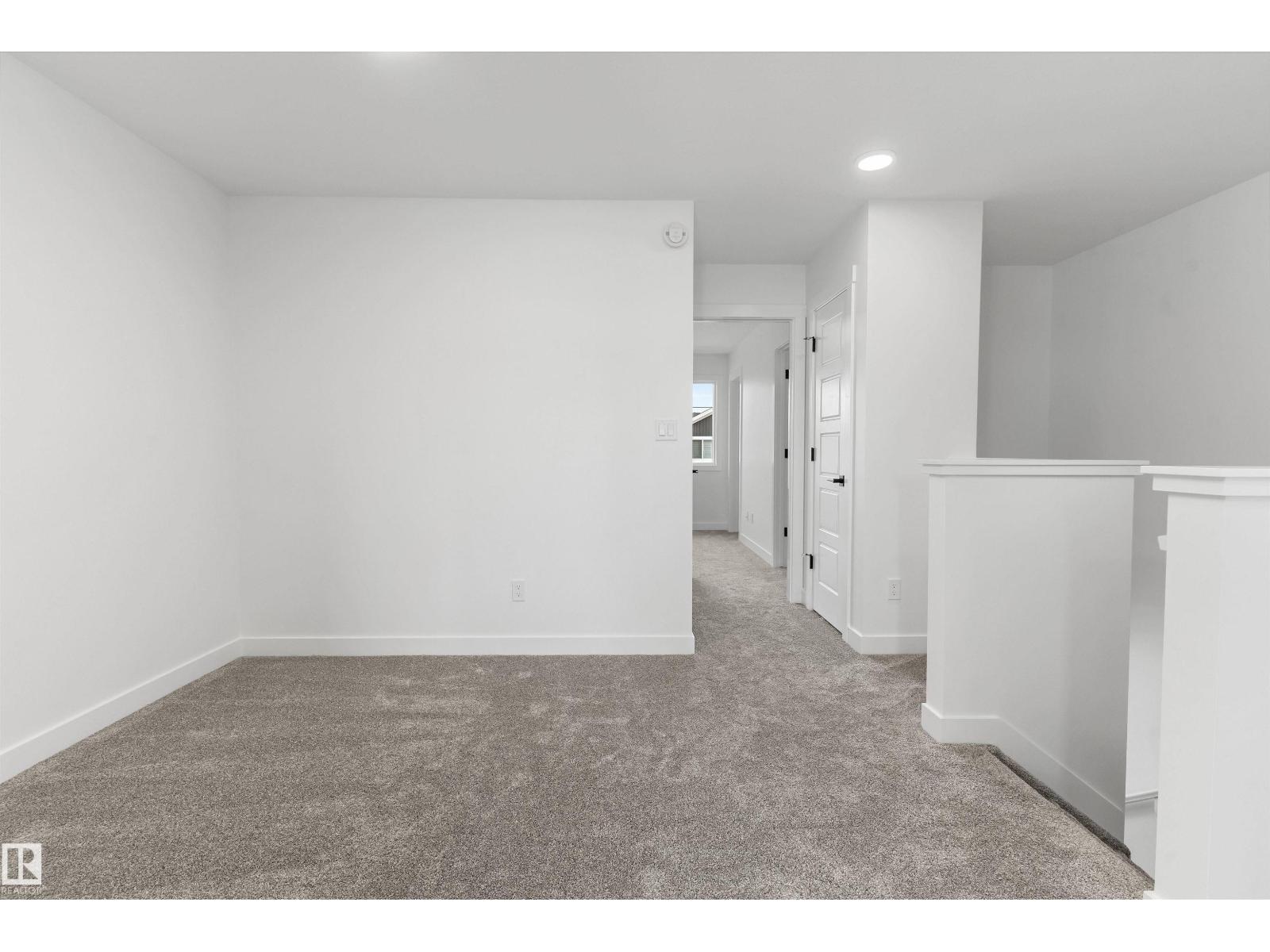 6265 175a Av Nw Property Photo 24