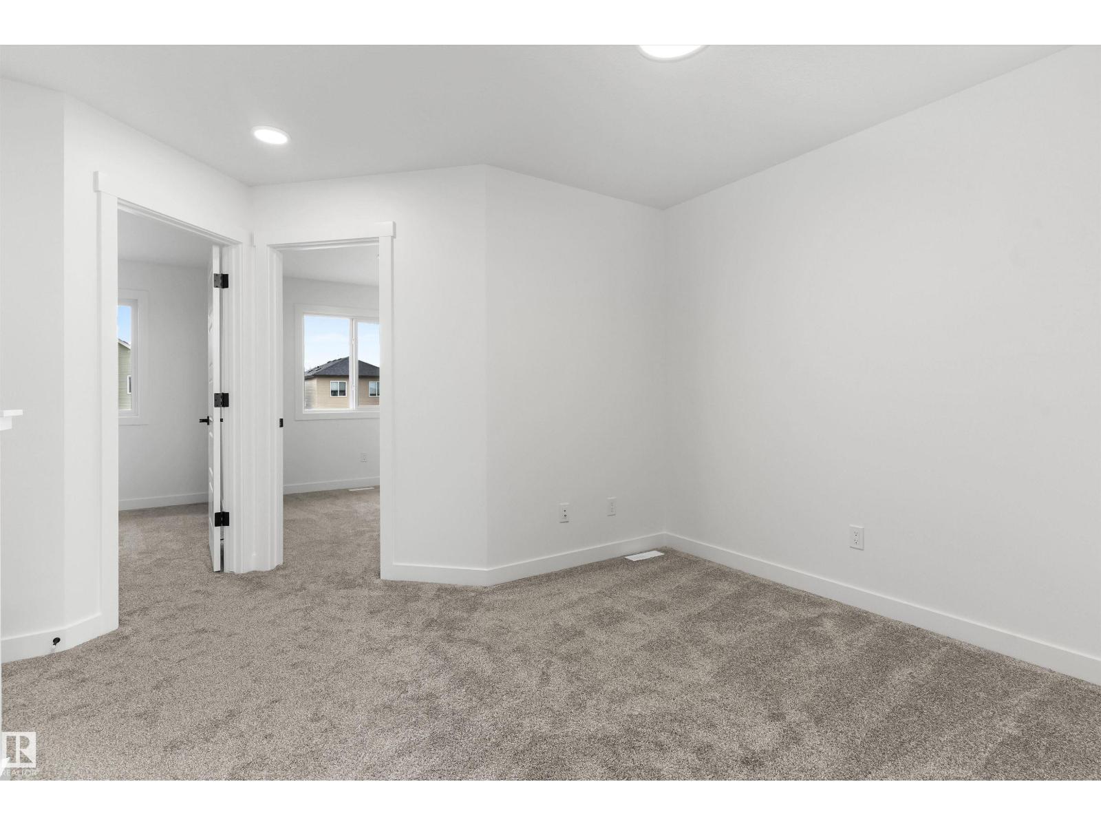 6265 175a Av Nw Property Photo 26