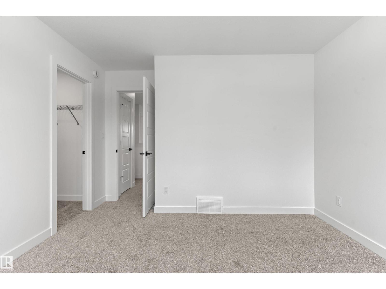 6265 175a Av Nw Property Photo 34