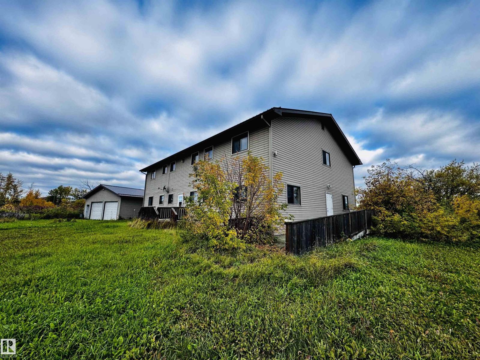 E4486175 Property Photo 33