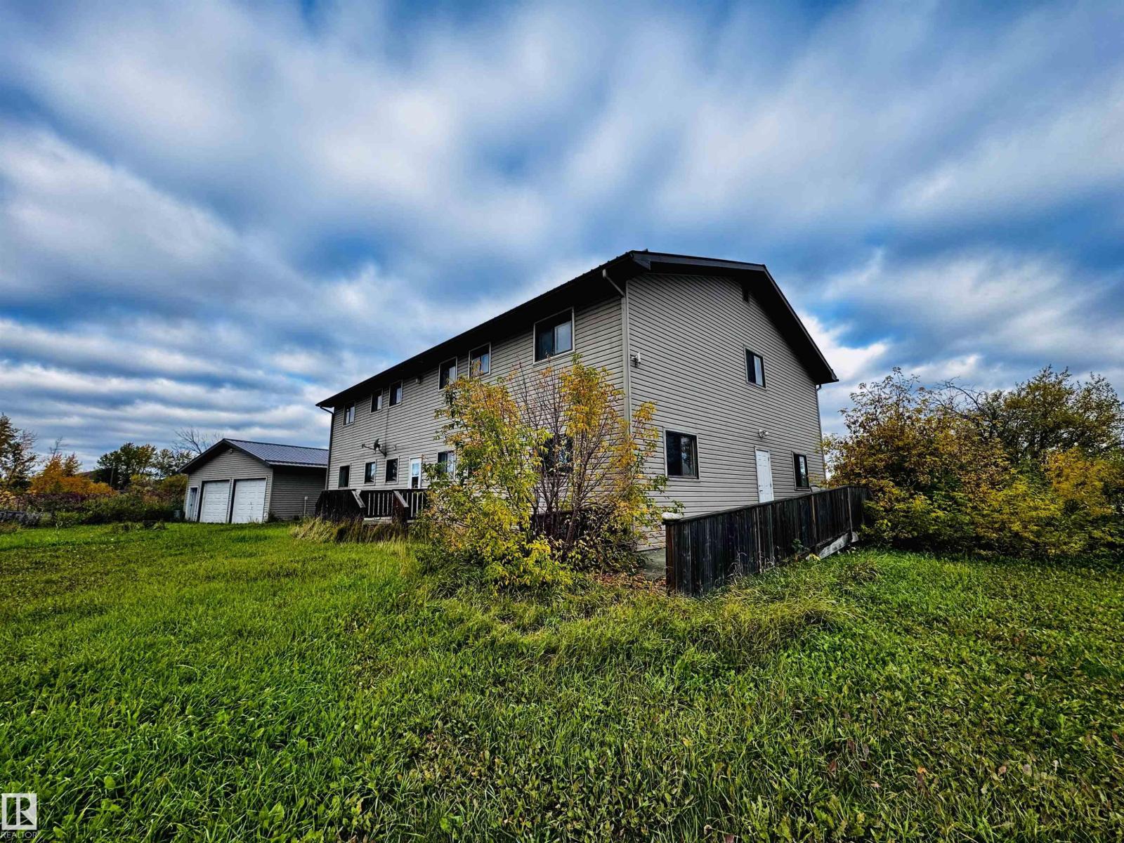 E4486175 Property Photo 34