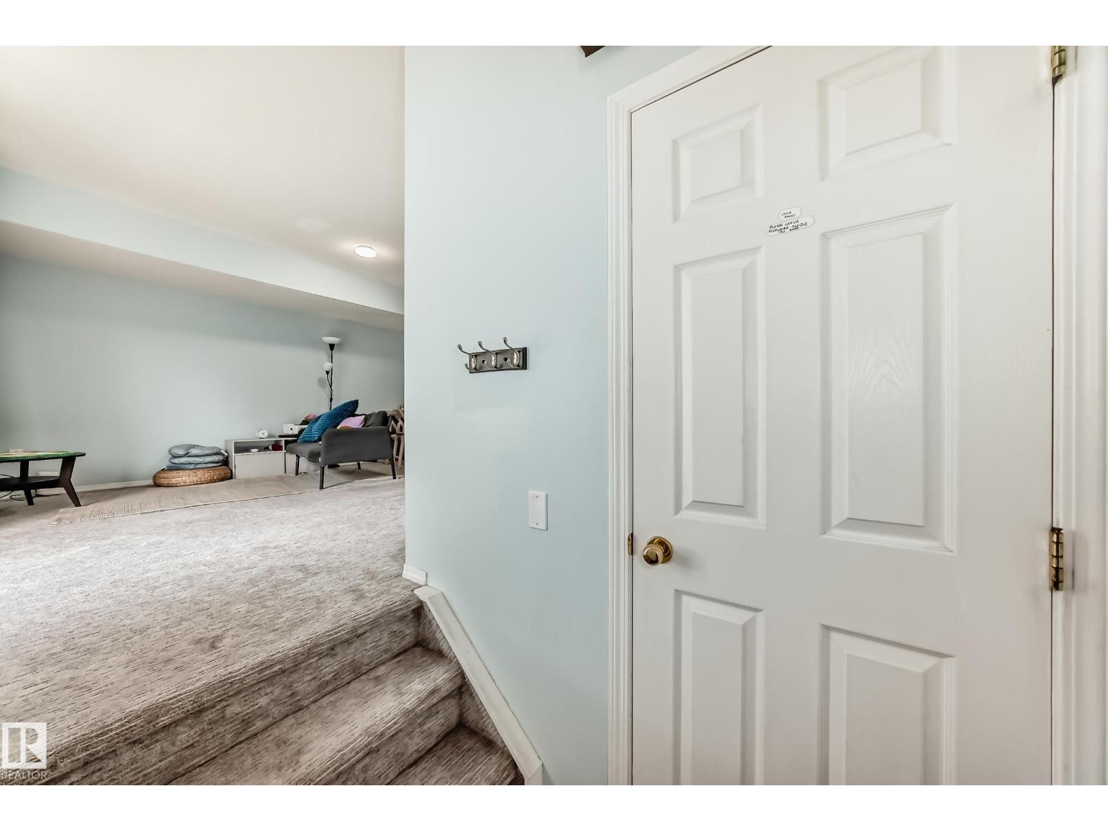 10711a 95 St Nw Property Photo 12