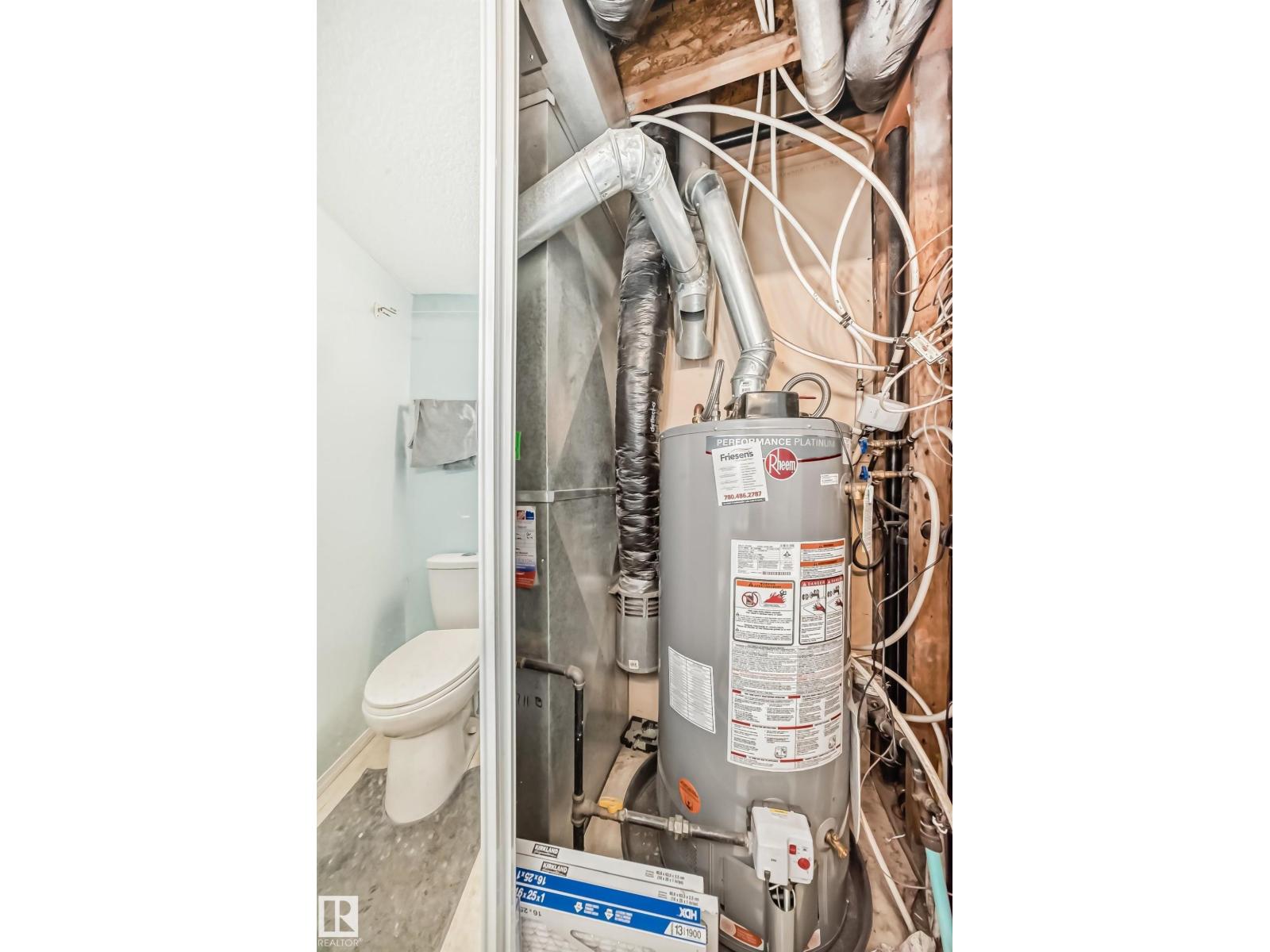 10711a 95 St Nw Property Photo 37