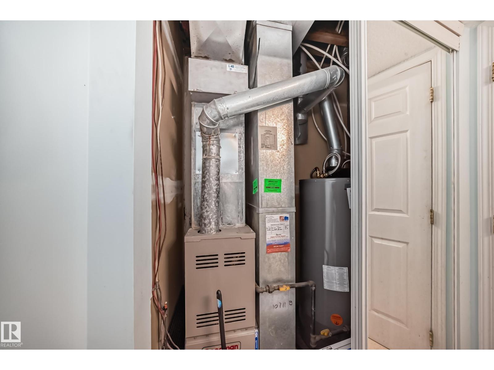 10711a 95 St Nw Property Photo 39