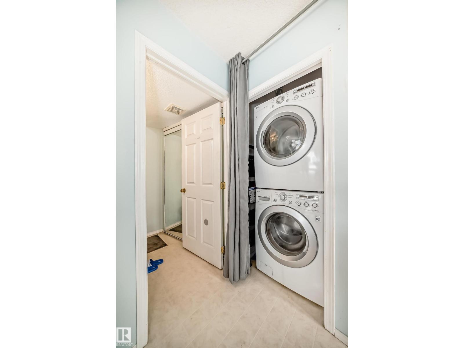 10711a 95 St Nw Property Photo 58
