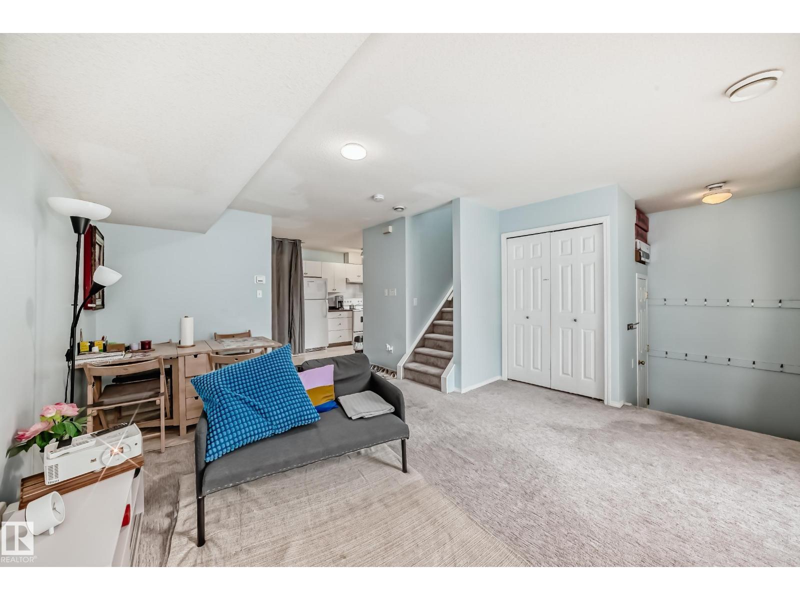 10711a 95 St Nw Property Photo 62