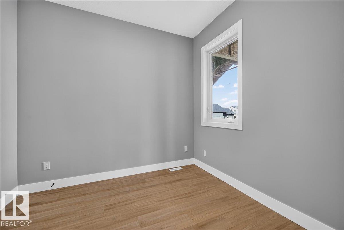 53 Mockingbird Cres Property Photo 10
