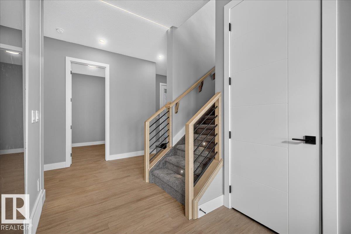 53 Mockingbird Cres Property Photo 15