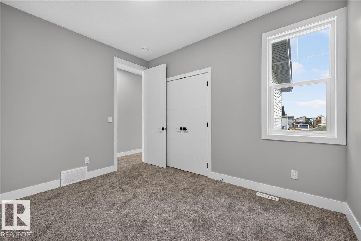 53 Mockingbird Cres Property Photo 41