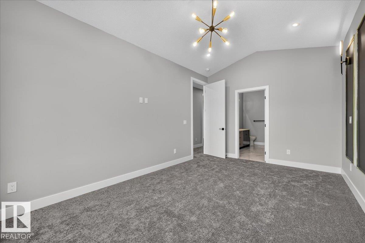 53 Mockingbird Cres Property Photo 46