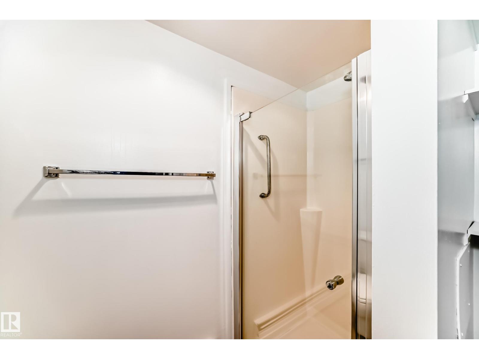 #423 5125 Riverbend Rd Nw Property Photo 33