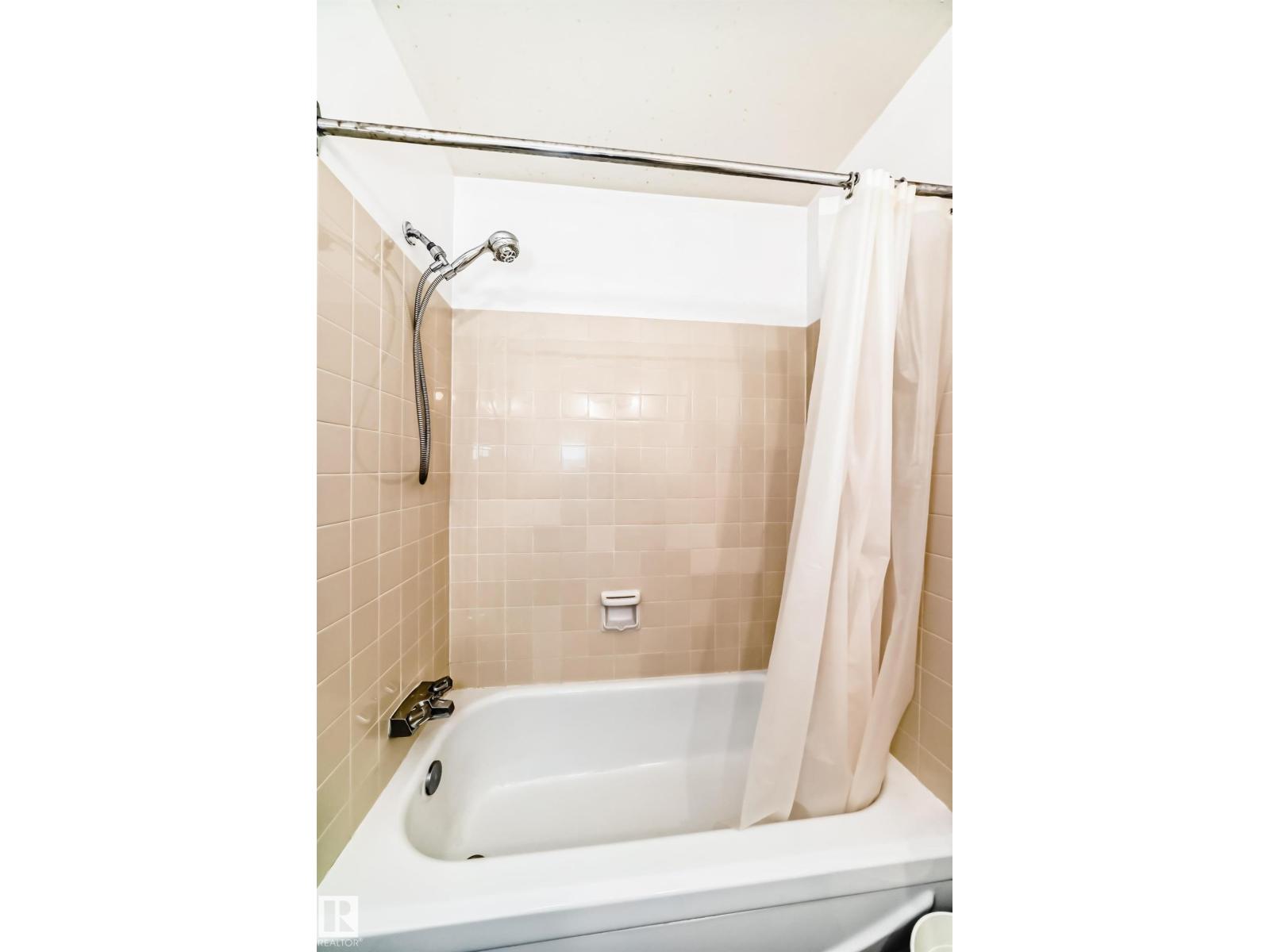 #423 5125 Riverbend Rd Nw Property Photo 41