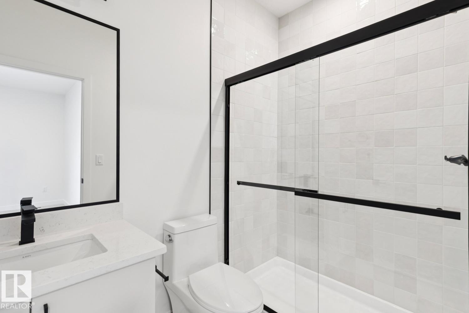 14816 93 Av Nw Property Photo 18