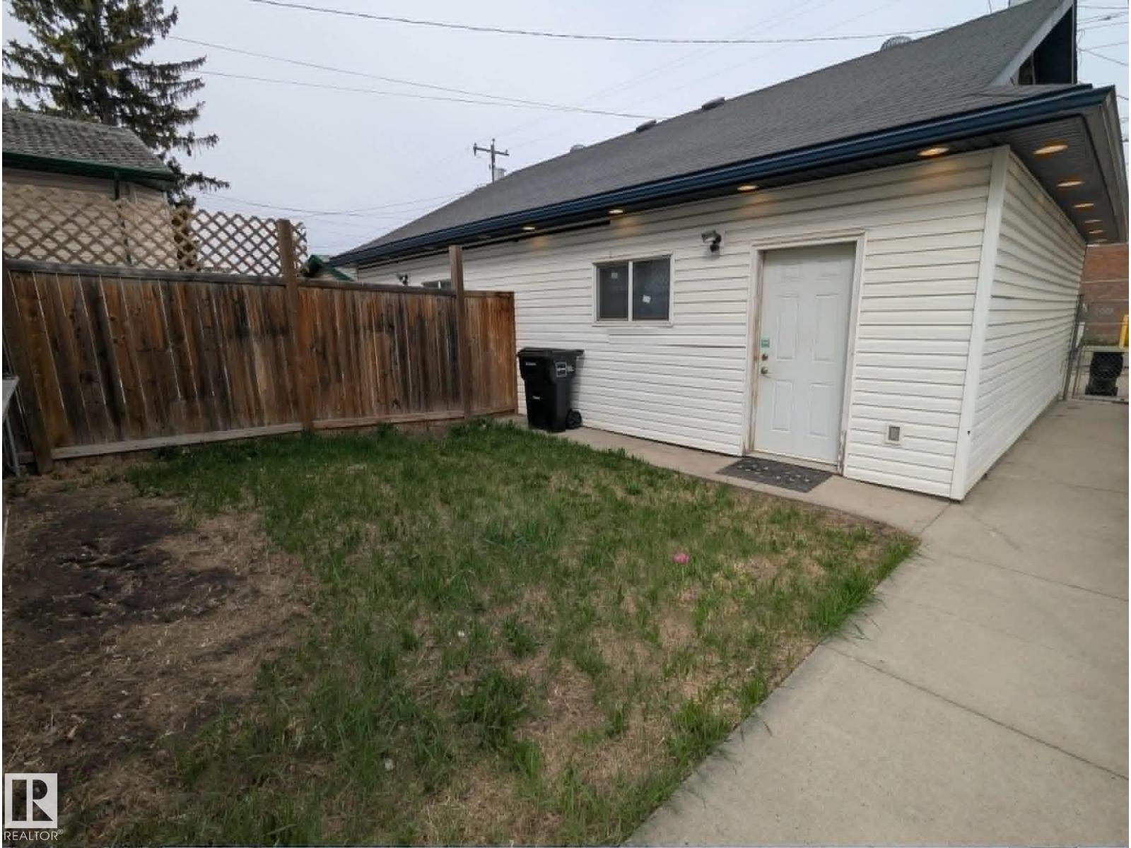 11725 83 St Nw Property Photo 3