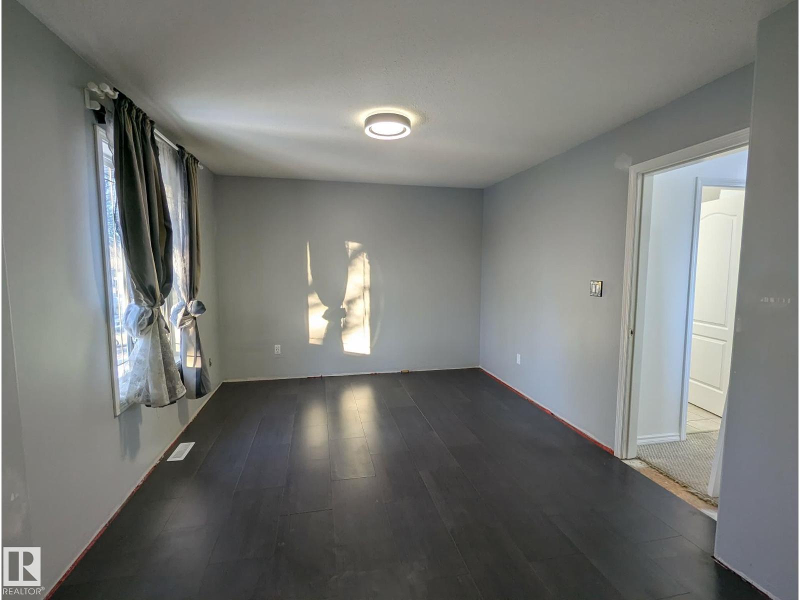 11725 83 St Nw Property Photo 15