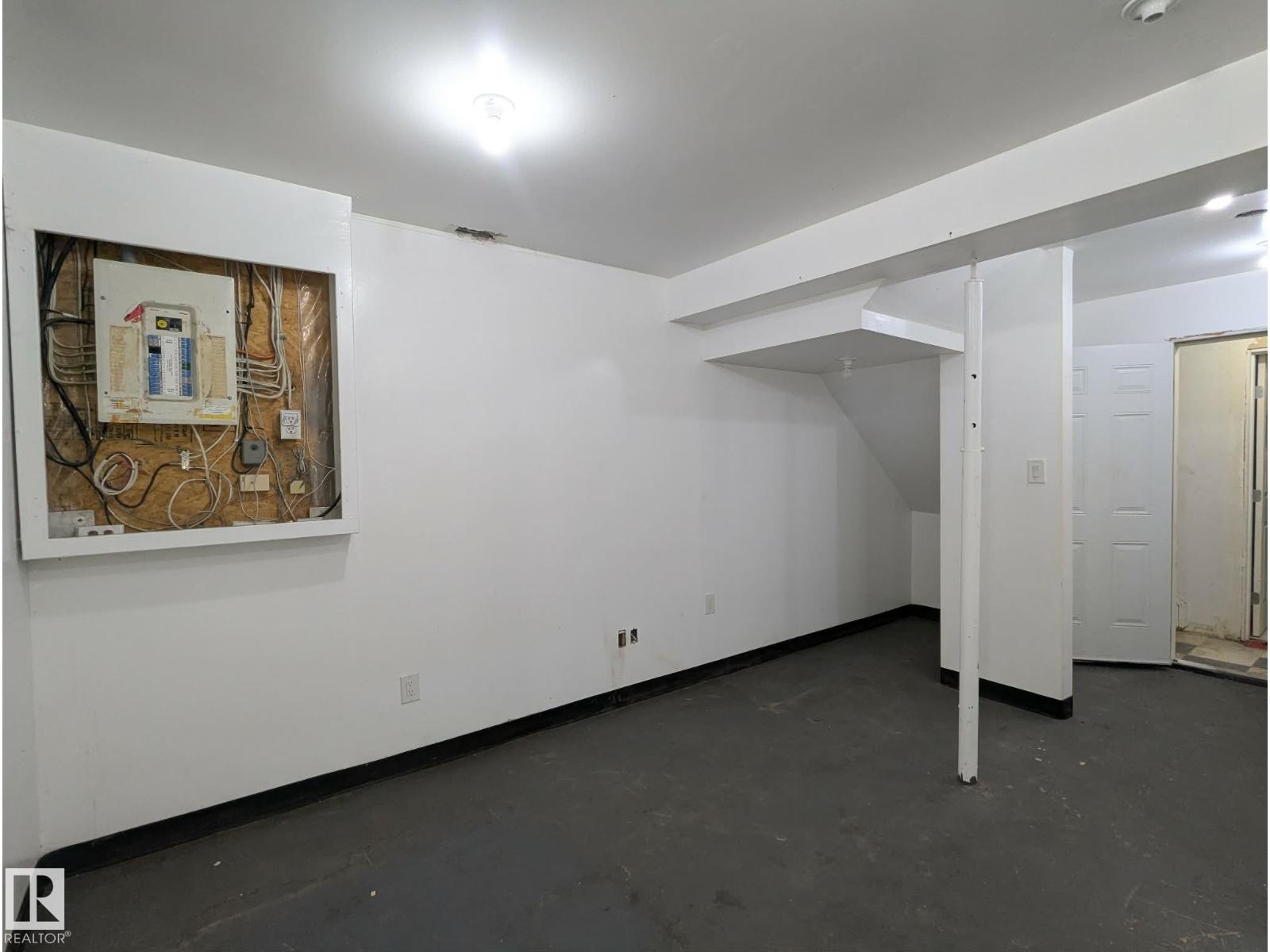 11725 83 St Nw Property Photo 29