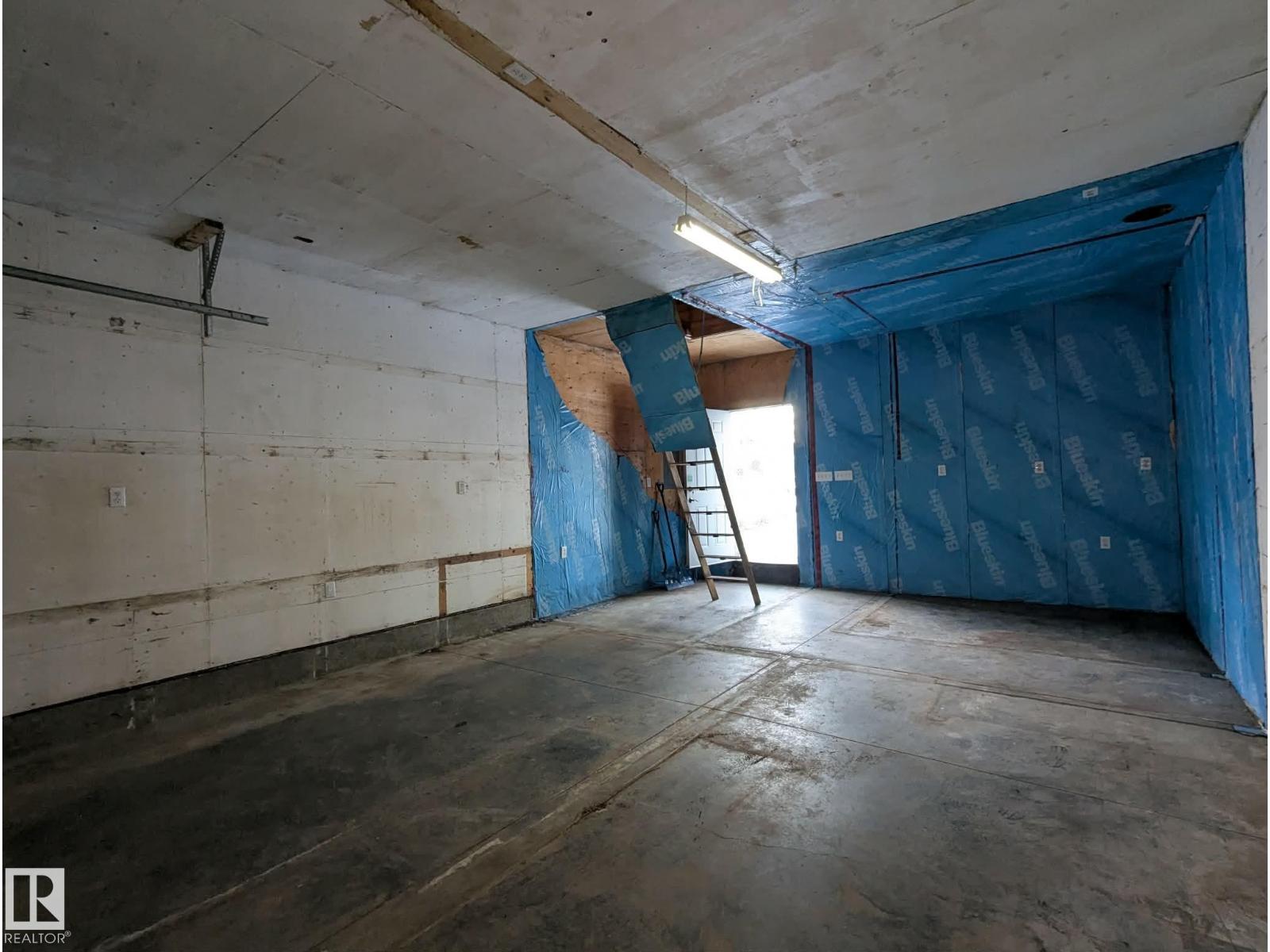 11725 83 St Nw Property Photo 38