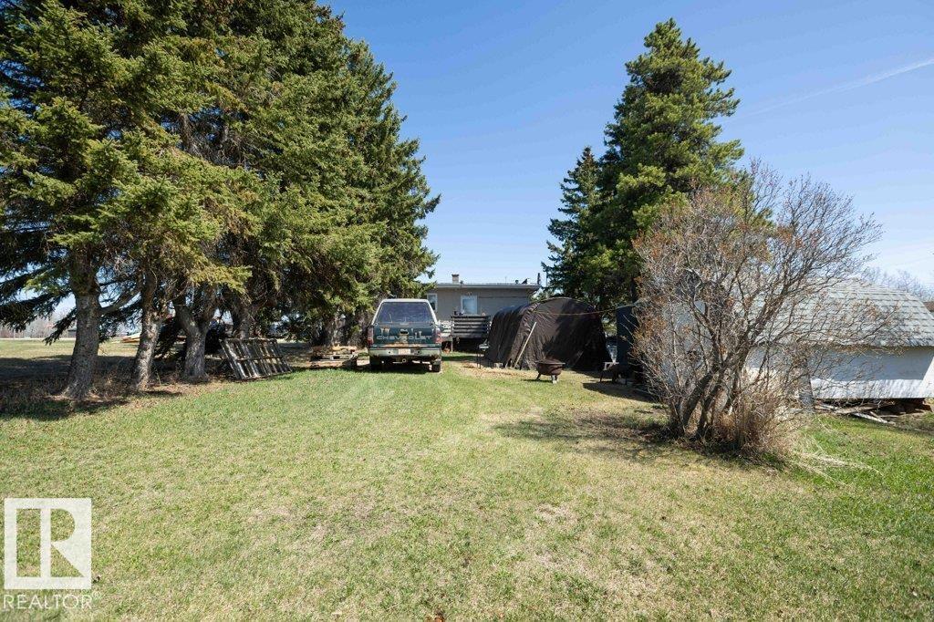 4906 51 St Property Photo 30