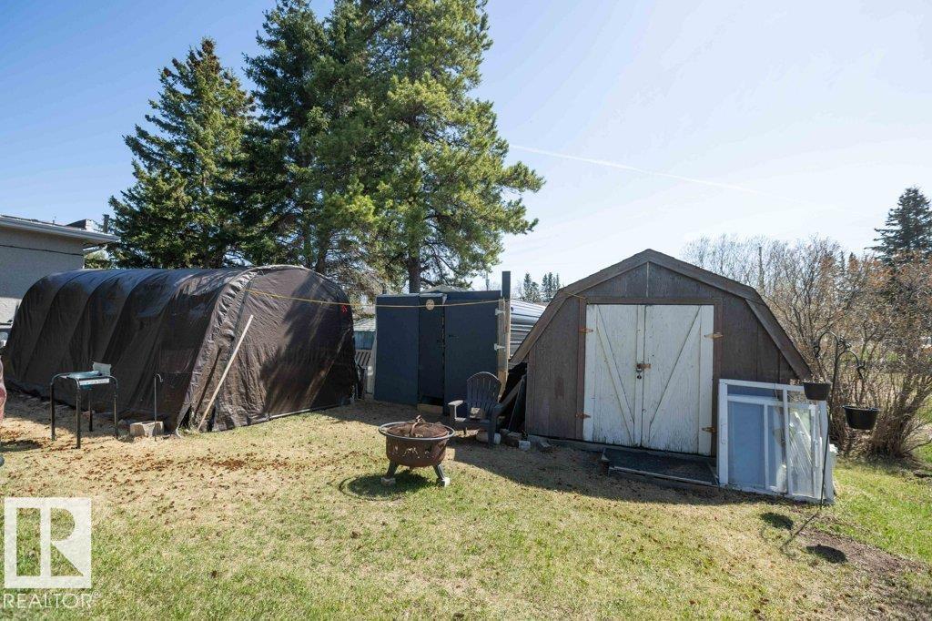 4906 51 St Property Photo 31