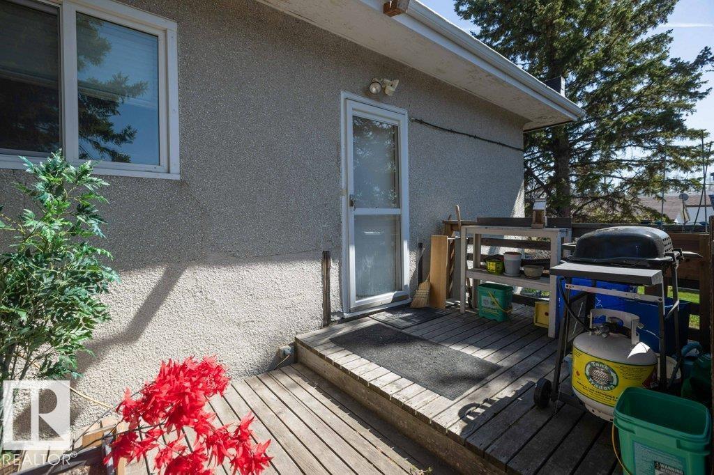 4906 51 St Property Photo 34
