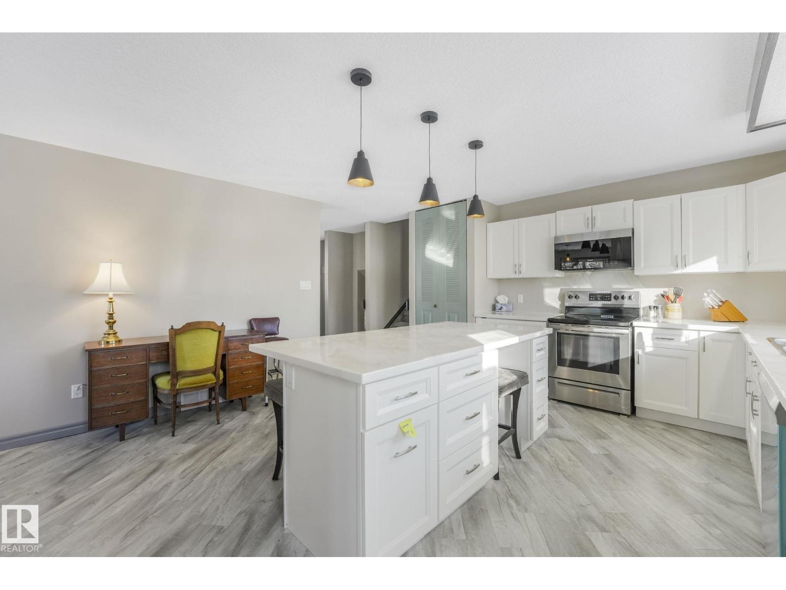 4835 60 St Property Photo 24