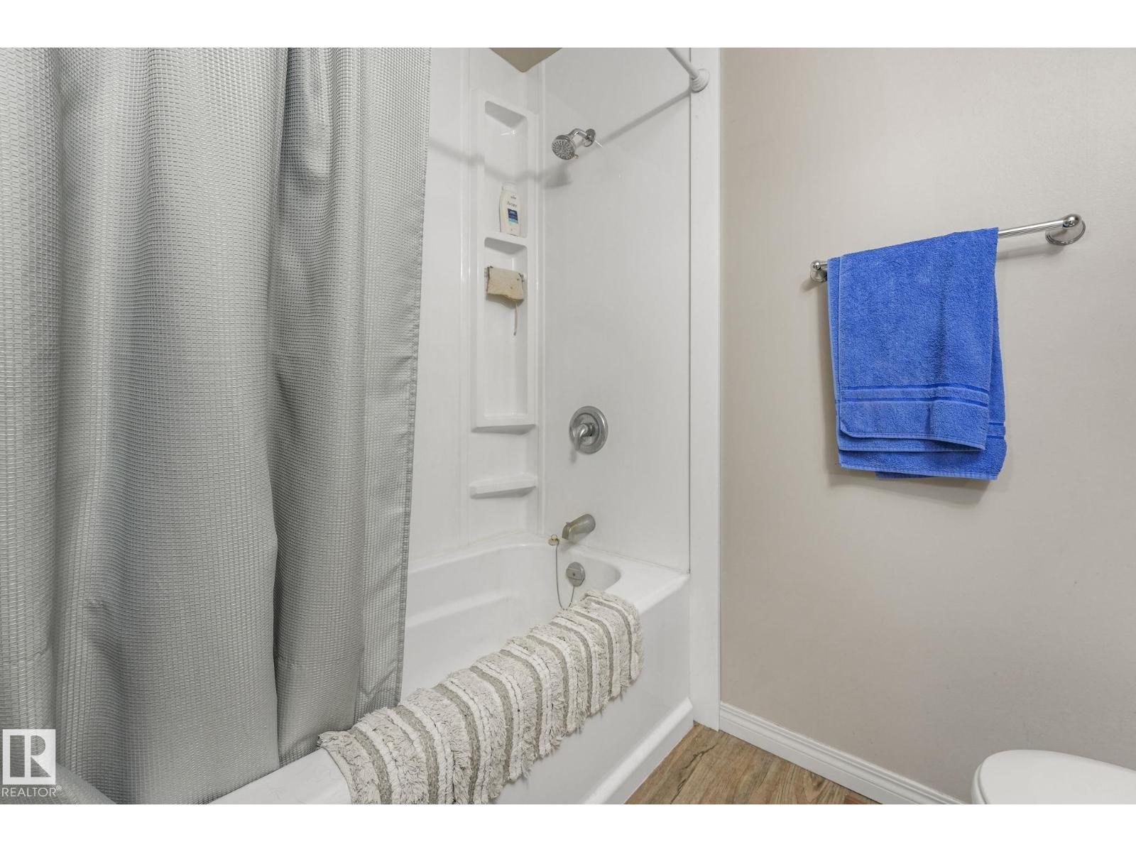 4835 60 St Property Photo 40