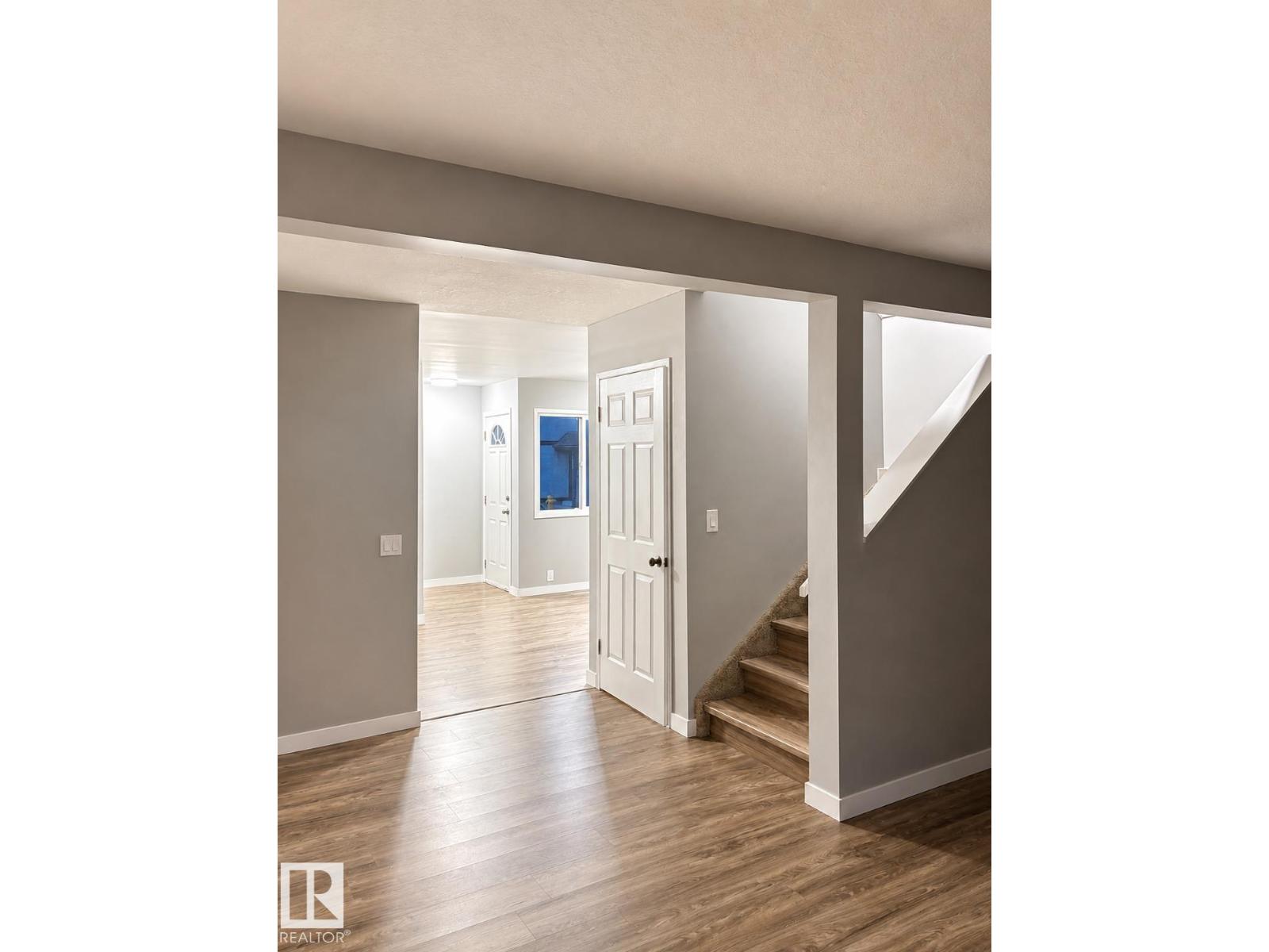 14075 30 St E Nw Property Photo 4