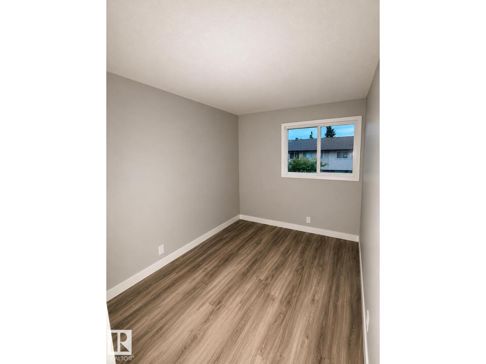 14075 30 St E Nw Property Photo 8