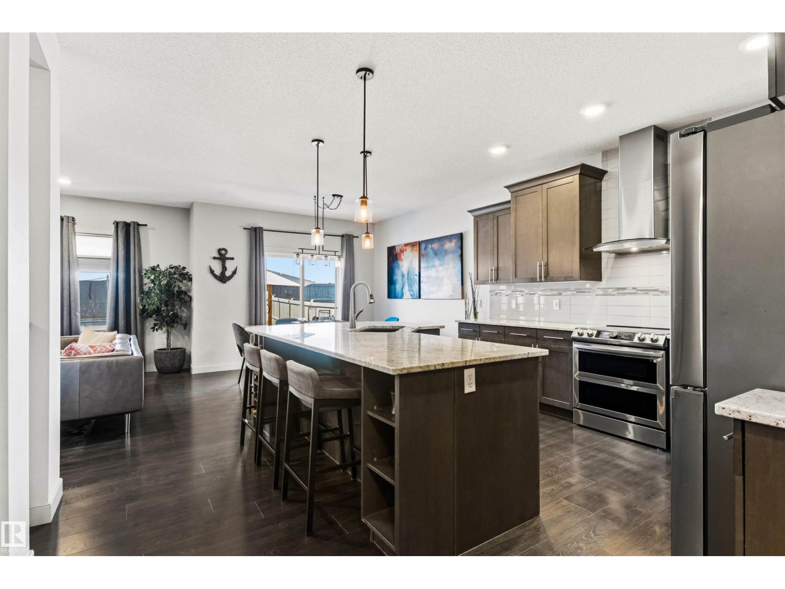 7343 Armour Cr Sw Property Photo 5
