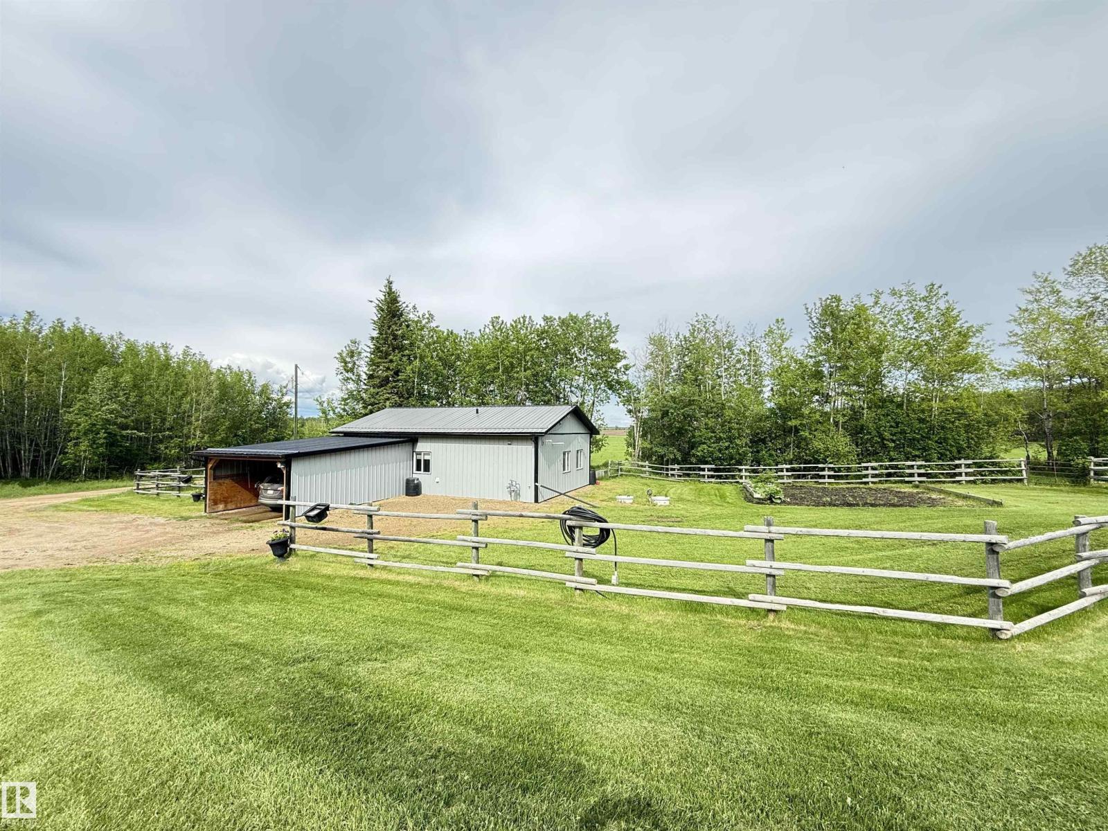 15113 Township Road 670 Property Photo 8