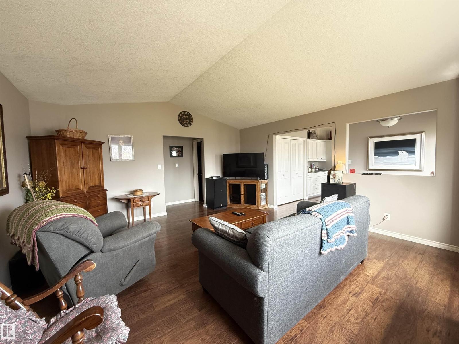15113 Township Road 670 Property Photo 16