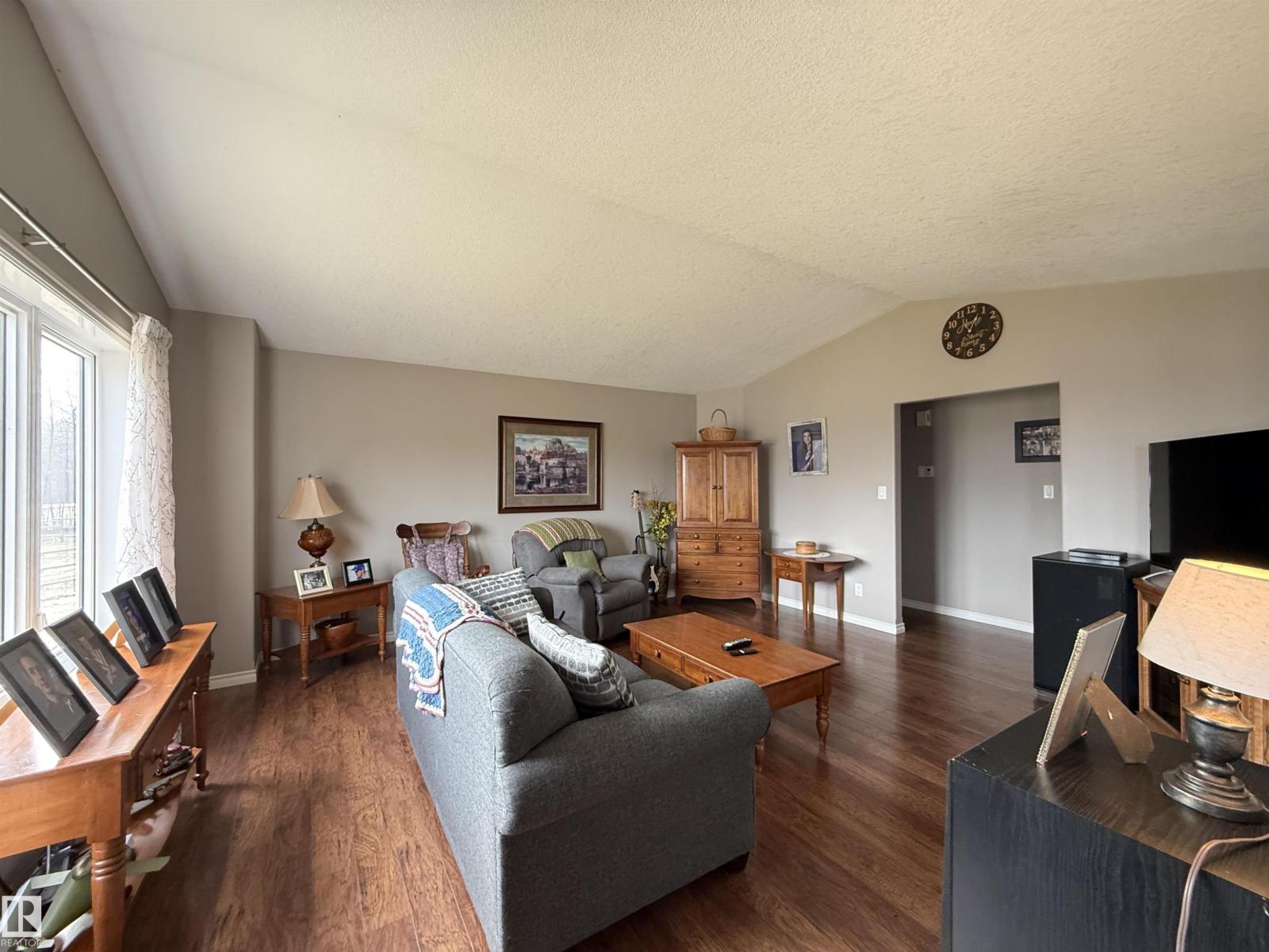 15113 Township Road 670 Property Photo 18