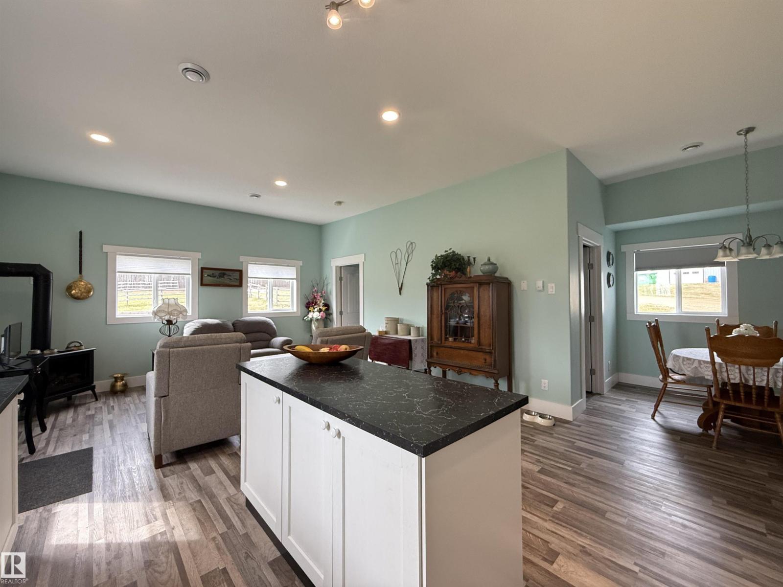 15113 Township Road 670 Property Photo 40