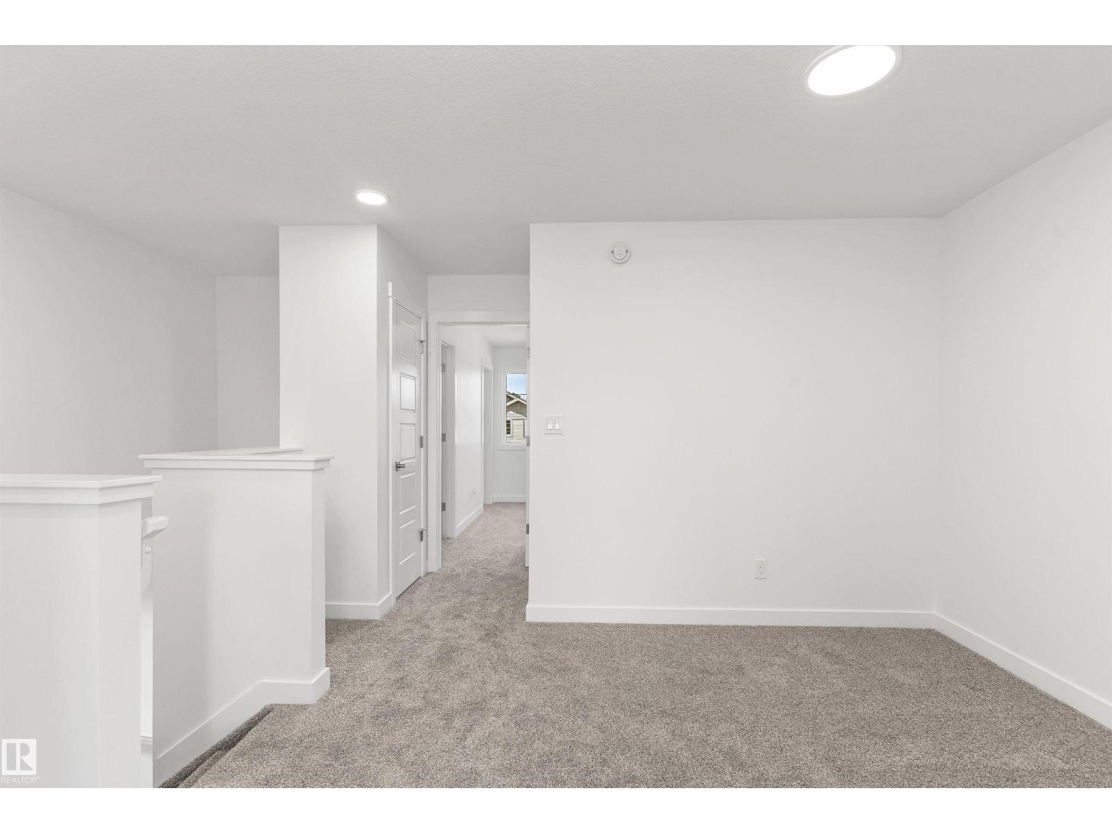 20623 43 Av Nw Property Photo 25