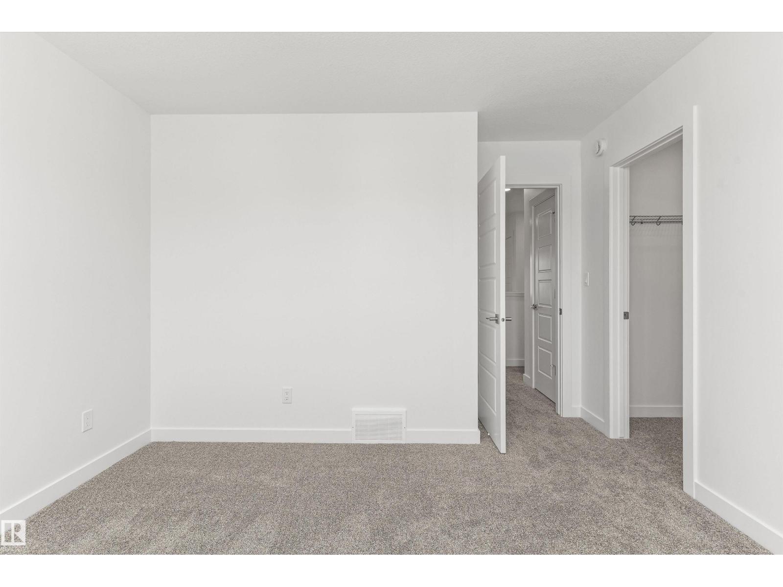 20623 43 Av Nw Property Photo 33