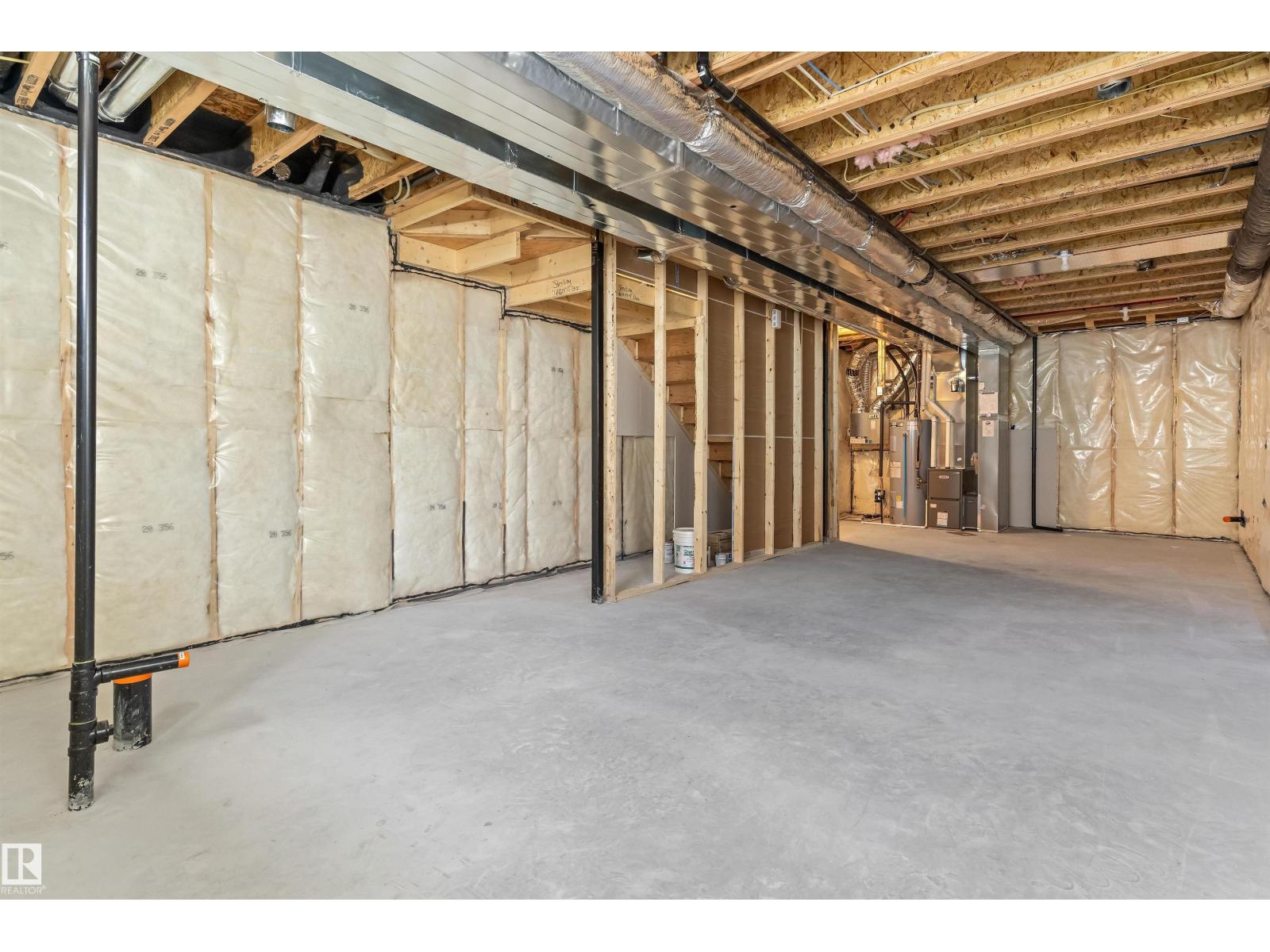 20623 43 Av Nw Property Photo 37