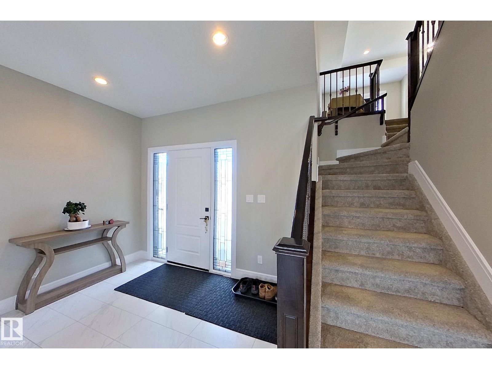 5512 64 St Property Photo 4