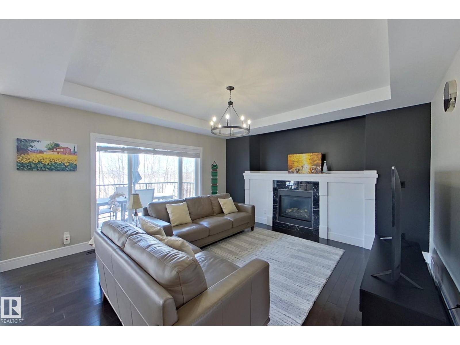 5512 64 St Property Photo 5